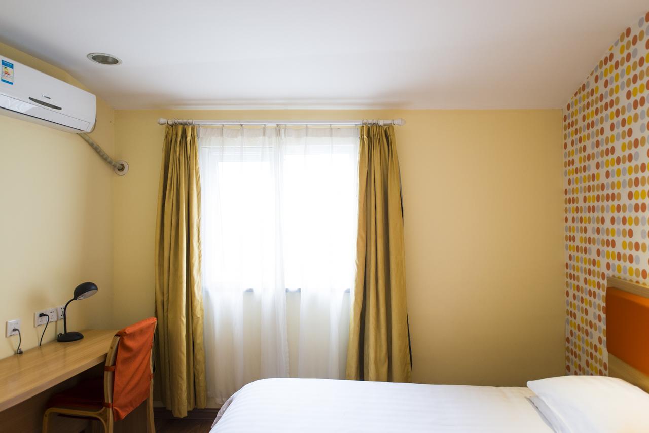 Home Inn Chengdu Kuanzhai Alley New City Square Экстерьер фото