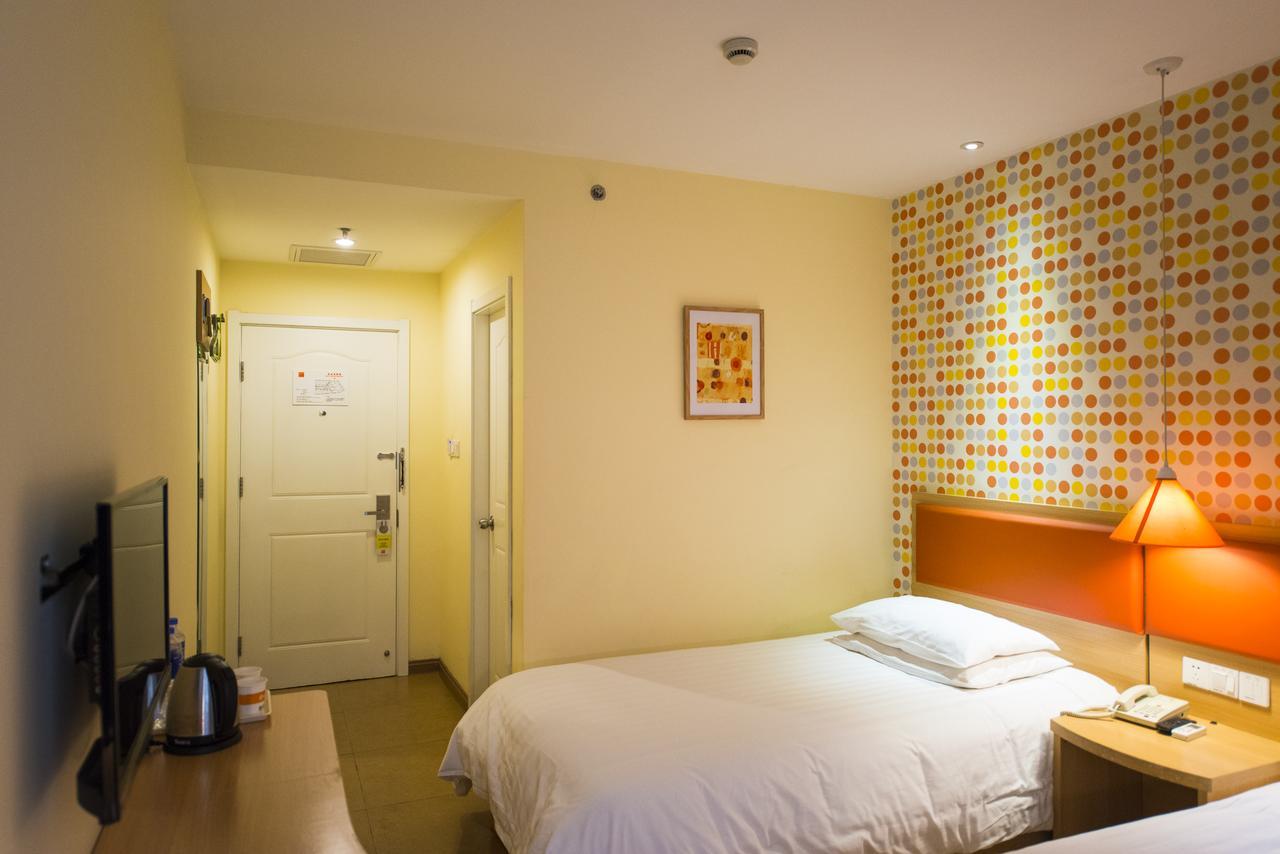 Home Inn Chengdu Kuanzhai Alley New City Square Экстерьер фото