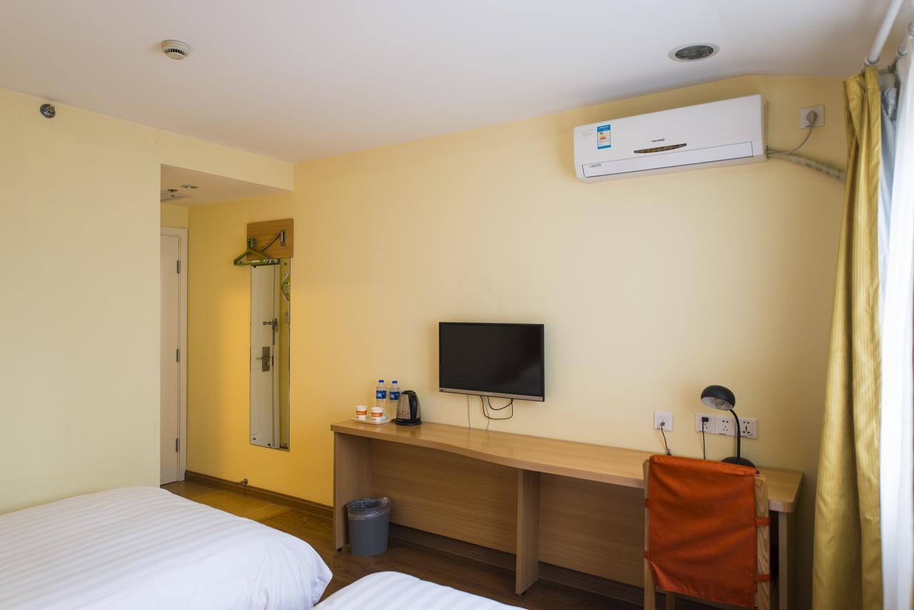 Home Inn Chengdu Kuanzhai Alley New City Square Экстерьер фото